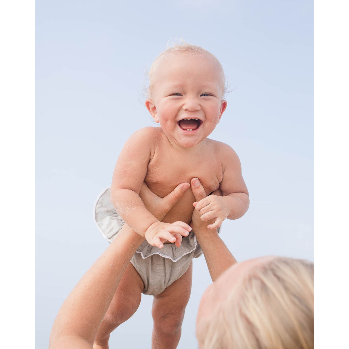 Gift set | double button blouse and husk grey frill bloomer - HoneyBug 