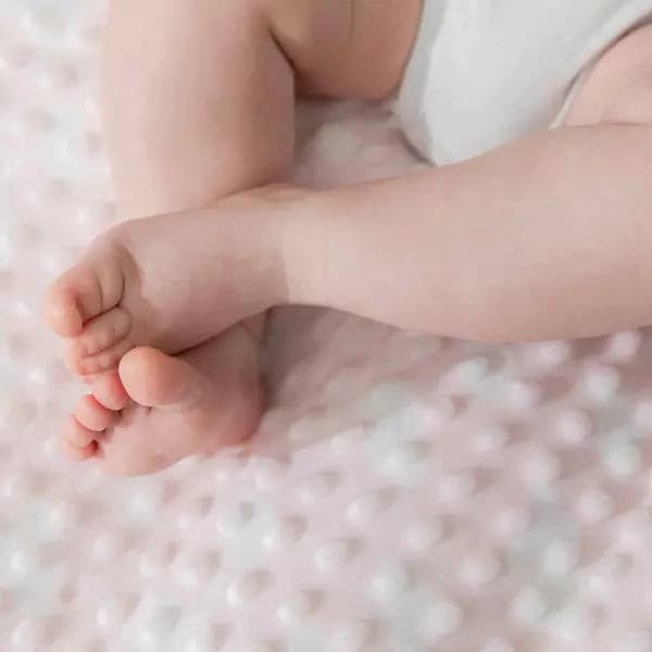 Pink Cozy Cloud Blanket