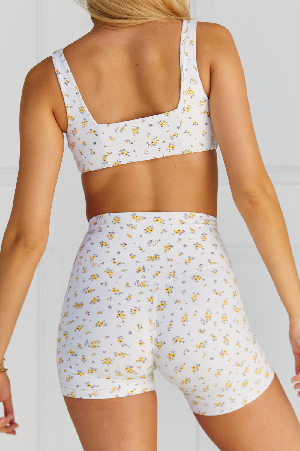 Astoria LUXE BALANCE Short - Primrose