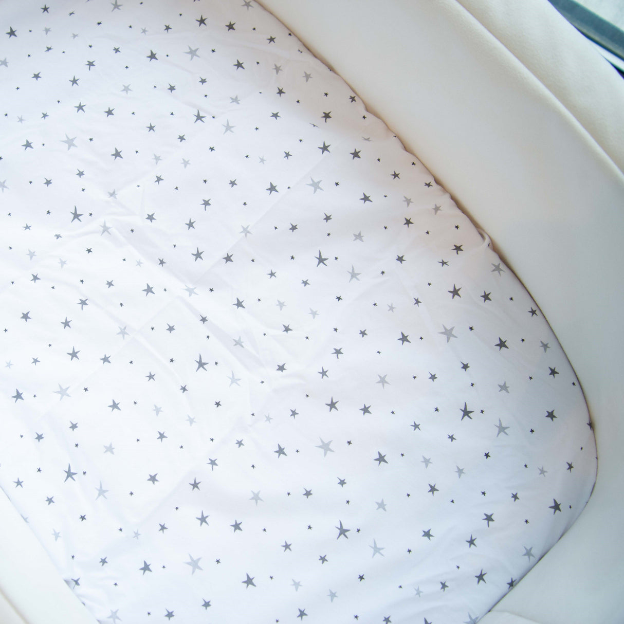 Waterproof Bassinet Sheet Set - Grey Stars - HoneyBug 