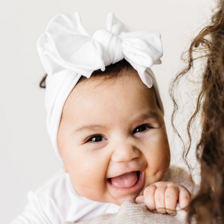 Baby Bloom Bows: White - HoneyBug 