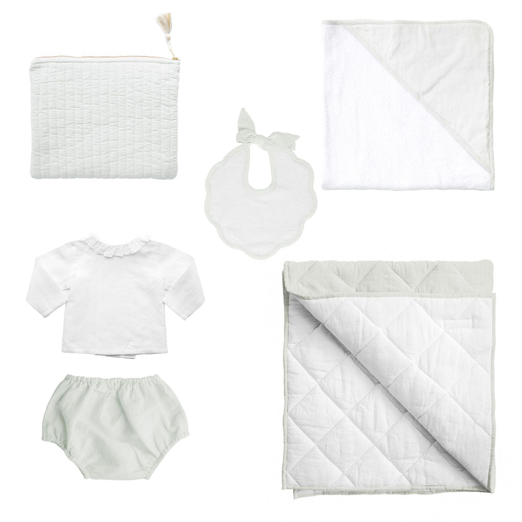 Luxe Baby Gift Set - HoneyBug 