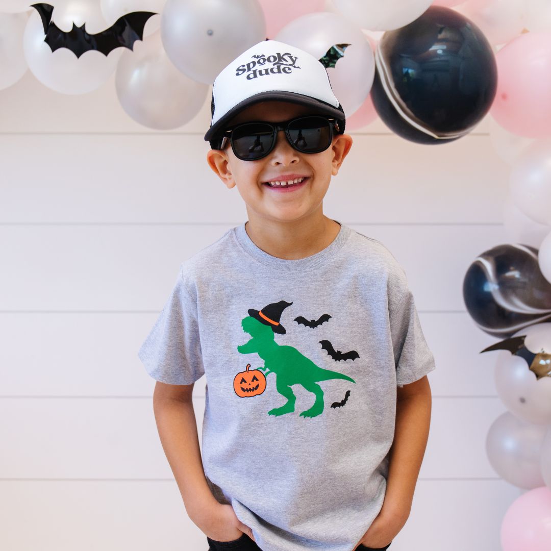 Spooky Dude Halloween Trucker Hat - Black/White