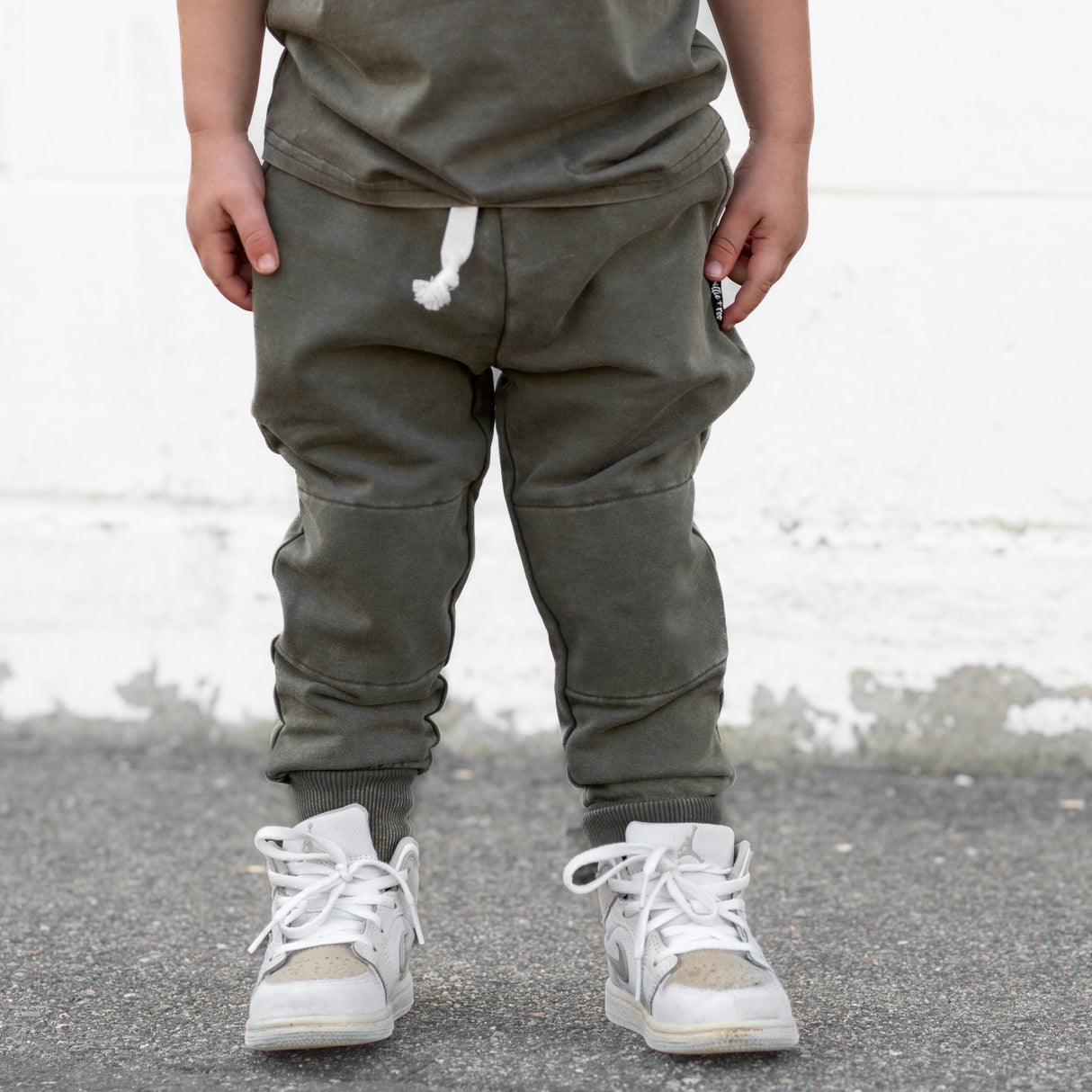 JOGGERS- Moss Snow Wash French Terry