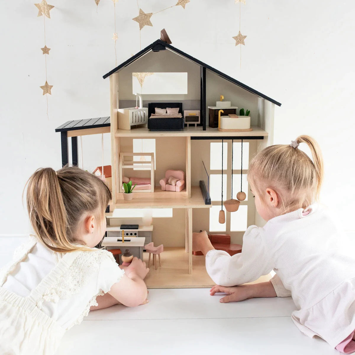 Tiny Land® Modern Family Dollhouse - HoneyBug 