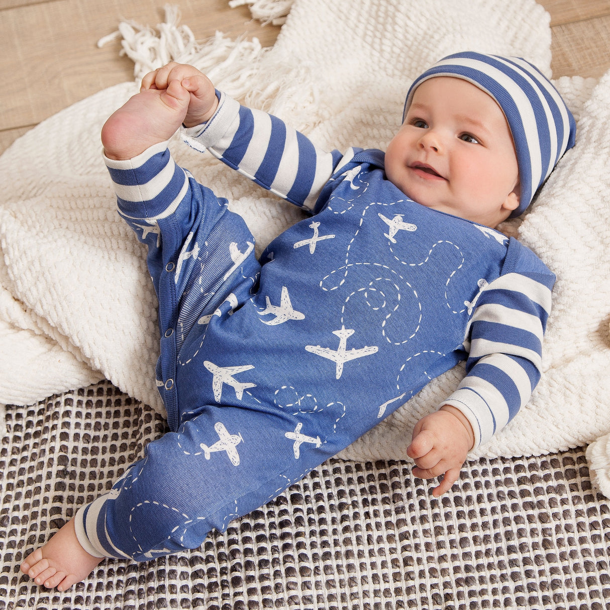 Airplane Romper - HoneyBug 