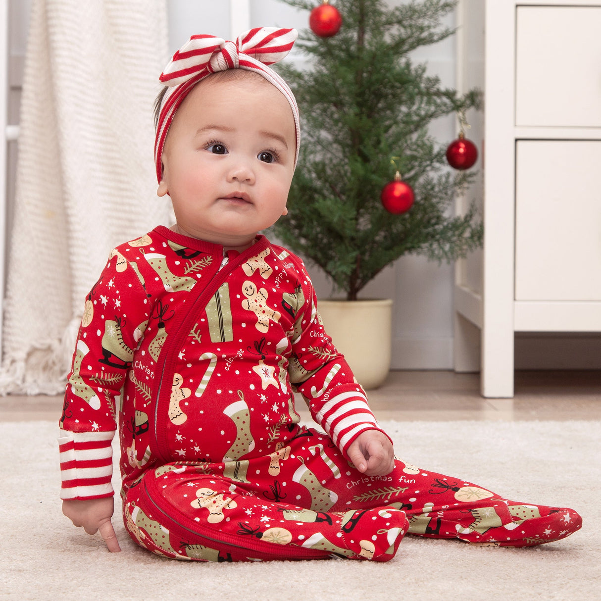 Christmas Collage Bamboo Zipper Romper - HoneyBug 