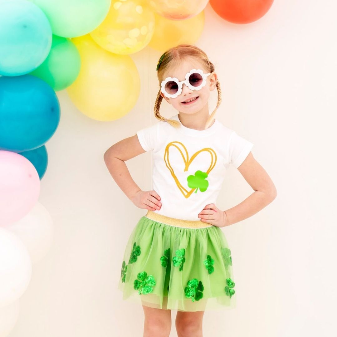 Shamrock Heart Short Sleeve Shirt - HoneyBug 