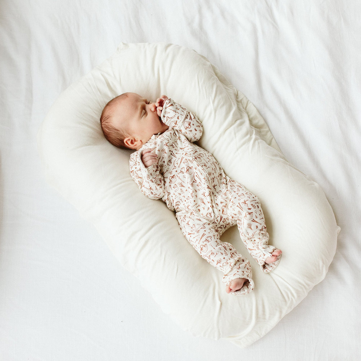 CHANGING PAD COVER | CLOUD - HoneyBug 