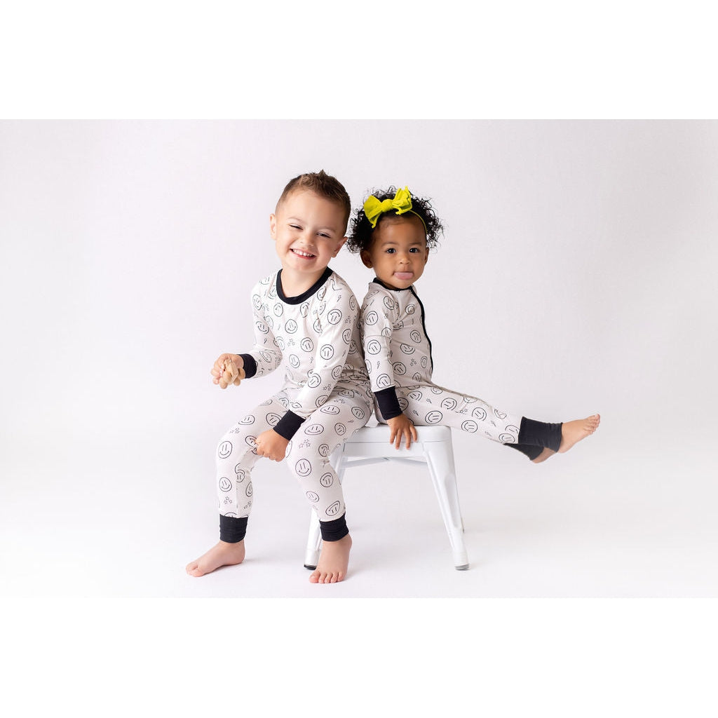 Smile + Lightning Two Piece Set - HoneyBug 