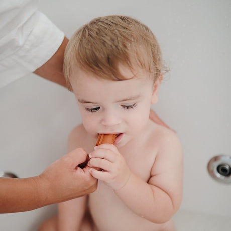 Finger Toothbrush (Clay/Shifting Sand) - HoneyBug 