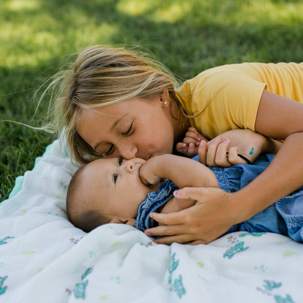 Honu Honi Baby Quilt - HoneyBug 